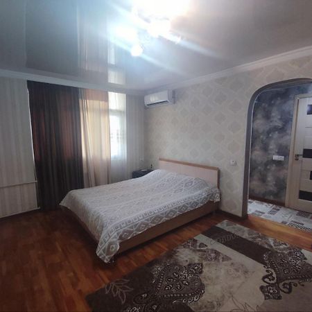 Комфортная Квартира Для 2Х Персон Apartment Bishkek Exterior photo
